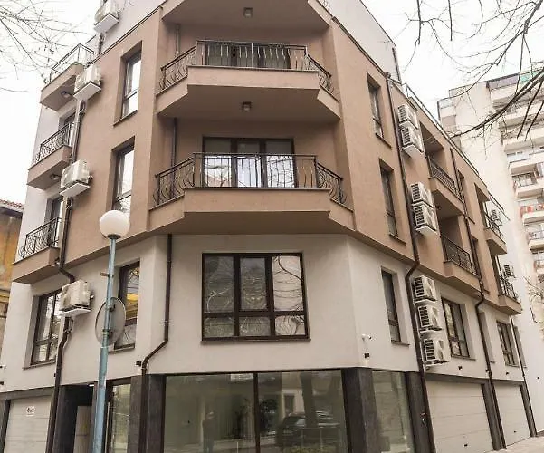 Noris With Garage Apartment Plowdiw