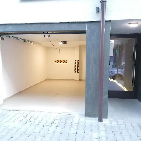 Apartment Noris With Garage